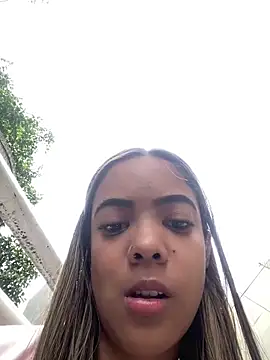 NAUGHTY LITTLE 18 online show from 01/09/25, 03:44