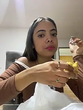 NAUGHTY LITTLE 18 online show from 02/08/25, 12:06