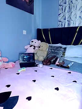 Snapshot of Cherriikenzie chatting on 02/08/26, 10:40 Cherriikenzie online show from 02/08/26, 10:40