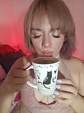 kitten sweet online show from 06/12/26, 11:14