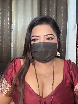 Oh-Monika online show from 10/28/25, 04:42