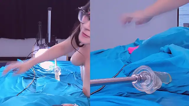 Snapshot of Kinky_Cloe chatting on 12/12/24, 03:27 Kinky Cloe online show from 12/12/24, 03:27