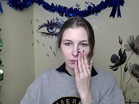 StrangerGi online show from 02/18/25, 01:22