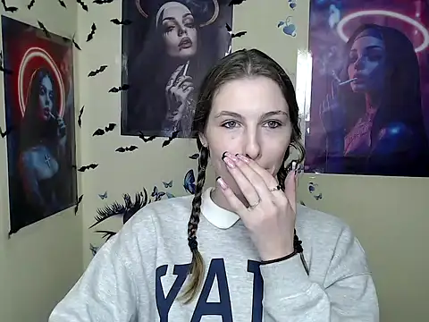 StrangerGi online show from 03/03/25, 12:48