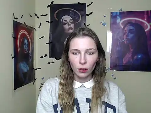 StrangerGi online show from 03/18/25, 04:26