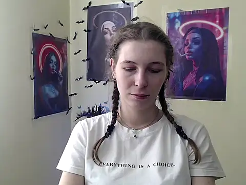 Snapshot of StrangerGi chatting on 03/11/26, 07:03 StrangerGi online show from 03/11/26, 07:03