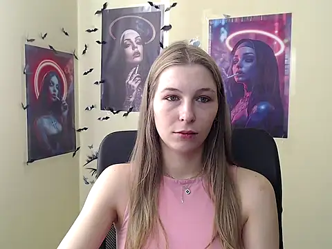 Snapshot of StrangerGi chatting on 04/03/26, 05:49 StrangerGi online show from 04/03/26, 05:49