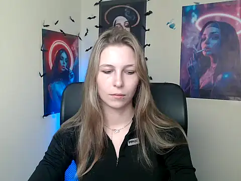 StrangerGi online show from 06/09/26, 06:03