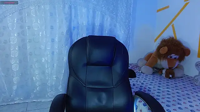 Matthew Boy  online show from 12/30/24, 04:42