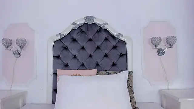 anais cooper online show from 09/23/25, 03:20