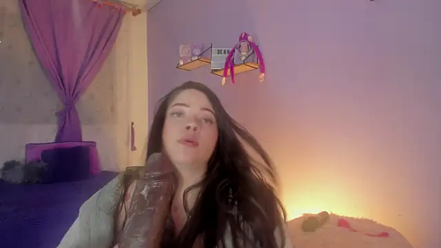 dennisbonnet  online show from 09/18/25, 05:53