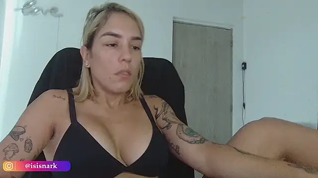 Isis69  online show from 01/04/25, 02:14