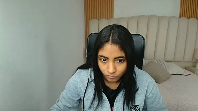 shaneelle online show from 03/07/26, 03:03