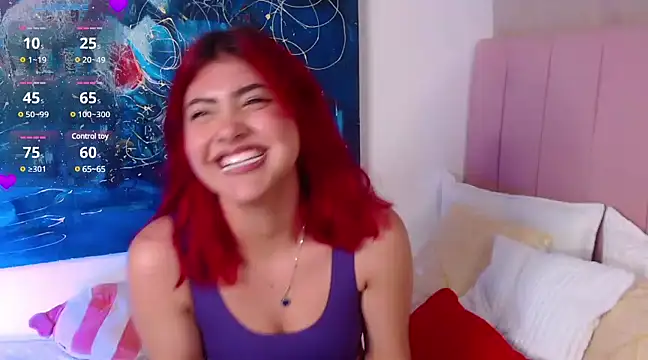 Snapshot of SusyAlvarez chatting on 12/02/24, 11:51 SusyAlvarez online show from 12/02/24, 11:51