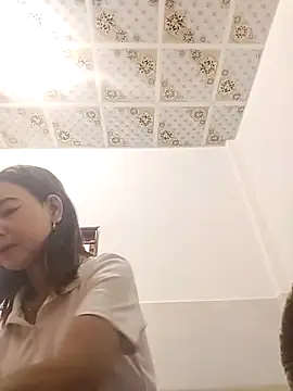 Snapshot of Sexy-ladyboobs20 chatting on 12/01/25, 01:21 Sexy-ladyboobs20 online show from 12/01/25, 01:21