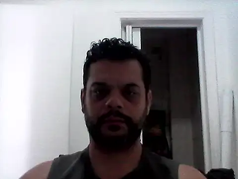 Snapshot of HornyBeachBoyBR chatting on 03/09/26, 12:42 HornyBeachBoyBR online show from 03/09/26, 12:42