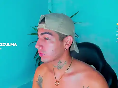 Snapshot of litz81 chatting on 04/20/26, 02:20 litz81 online show from 04/20/26, 02:20