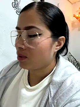 Snapshot of Sweet__Nurse1 chatting on 12/03/25, 07:12 Sweet Nurse1 online show from 12/03/25, 07:12