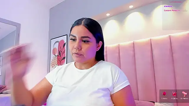 KeilyRoss online show from 10/11/25, 09:02