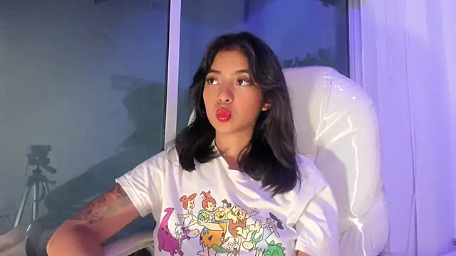 Snapshot of Vic_beckeer chatting on 01/09/25, 06:59 Vic beckeer online show from 01/09/25, 06:59