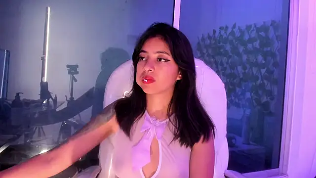 Snapshot of Vic_beckeer chatting on 02/16/25, 09:59 Vic beckeer online show from 02/16/25, 09:59