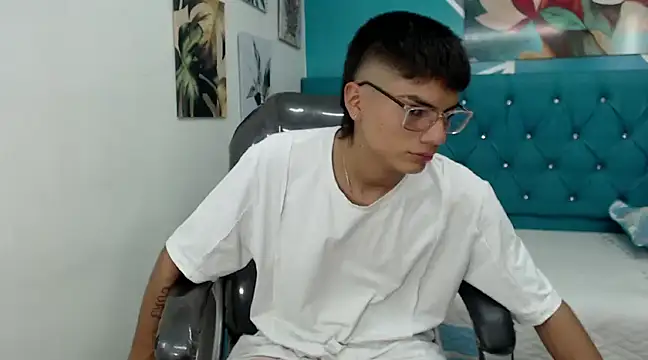 Noha scott online show from 12/30/24, 10:55