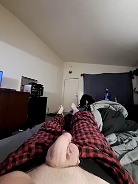 MickieFinnz1 online show from 02/18/25, 05:09