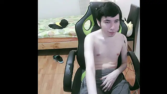 Twink martinboy online show from 02/03/25, 10:32