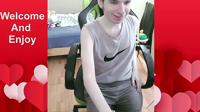 Snapshot of Twink_martinboy chatting on 03/28/26, 07:24 Twink martinboy online show from 03/28/26, 07:24