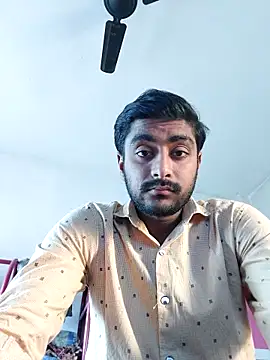 Snapshot of lm12334 chatting on 02/12/26, 05:46 lm12334 online show from 02/12/26, 05:46