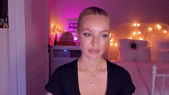 aestetick online show from 02/05/26, 03:16