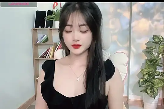  Aimy  online show from 03/04/25, 05:03