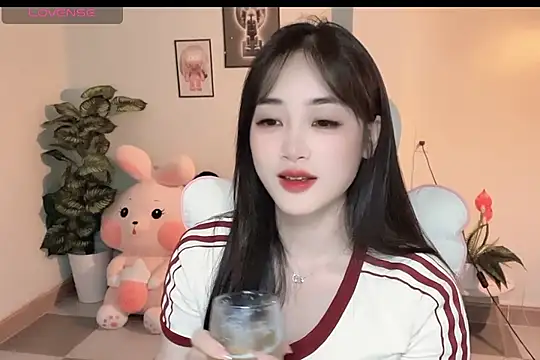  Aimy  online show from 11/10/25, 05:12