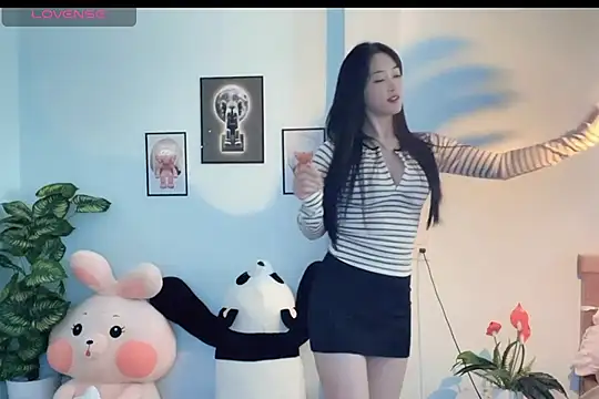  Aimy  online show from 11/30/25, 04:27