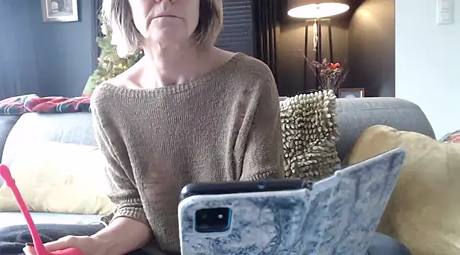 godinflower online show from 12/27/24, 10:12