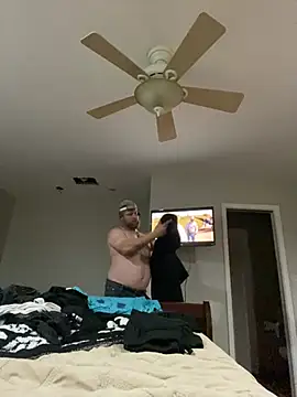 Snapshot of rocket8669 chatting on 02/17/26, 04:09 rocket8669 online show from 02/17/26, 04:09