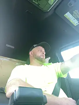 Snapshot of rocket8669 chatting on 03/03/26, 10:04 rocket8669 online show from 03/03/26, 10:04