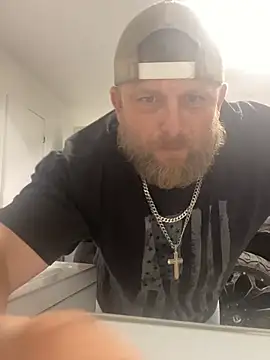 Snapshot of rocket8669 chatting on 03/22/26, 09:45 rocket8669 online show from 03/22/26, 09:45