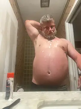 Snapshot of rocket8669 chatting on 04/15/26, 06:09 rocket8669 online show from 04/15/26, 06:09