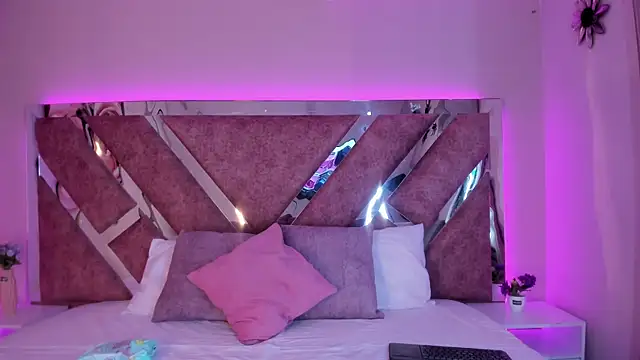 AmmyJones  online show from 03/13/25, 07:39