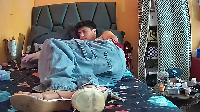 diegotorresd2312 online show from 03/25/26, 05:41