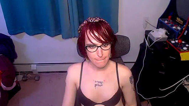 Snapshot of RyffBurnz chatting on 03/12/26, 04:07 RyffBurnz online show from 03/12/26, 04:07