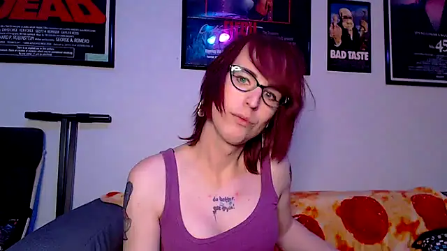 Snapshot of RyffBurnz chatting on 04/10/26, 01:55 RyffBurnz online show from 04/10/26, 01:55