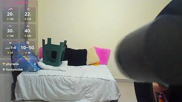 Snapshot of ValeryJohanson_ chatting on 03/08/26, 02:04 ValeryJohanson online show from 03/08/26, 02:04