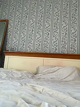 Snapshot of nolotymfcXo chatting on 02/14/26, 08:44 nolotymfcXo online show from 02/14/26, 08:44