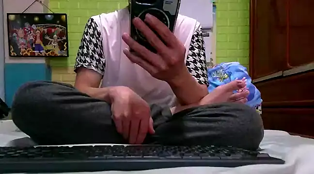 Snapshot of zhan7965 chatting on 12/12/24, 03:05 zhan7965 online show from 12/12/24, 03:05