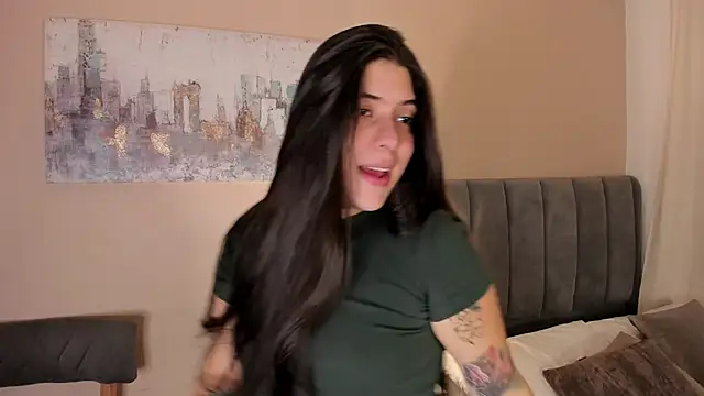 Snapshot of dakotaa__ chatting on 11/01/25, 08:22 dakotaa online show from 11/01/25, 08:22