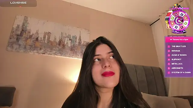 Snapshot of dakotaa__ chatting on 11/06/25, 08:32 dakotaa online show from 11/06/25, 08:32