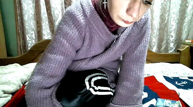 Snapshot of DennisXCaroll chatting on 12/16/24, 06:16 DennisXCaroll online show from 12/16/24, 06:16