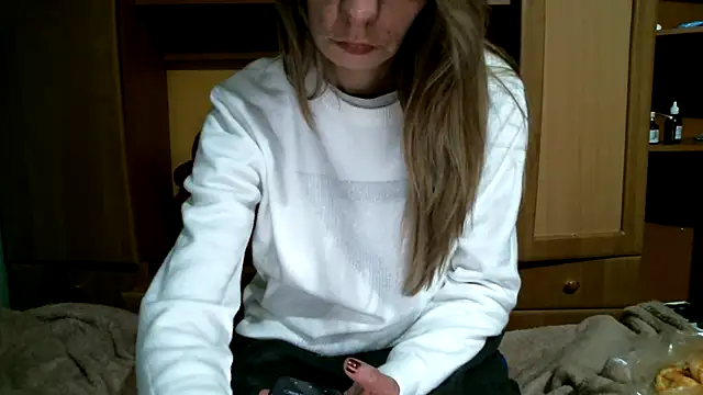 Snapshot of DennisXCaroll chatting on 01/11/25, 05:29 DennisXCaroll online show from 01/11/25, 05:29